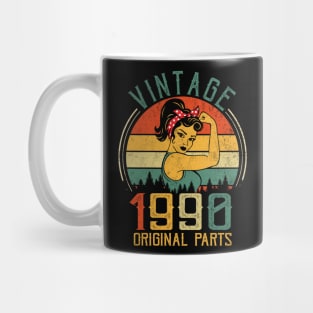 Born in 1990 Vintage Birthday Gift T-Shirt 1990 Birthday Made in the 90s Mug